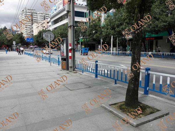 公路护栏